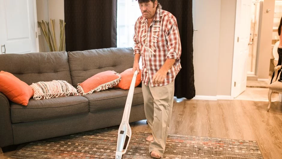 Bissell floor cleaner machine editorial